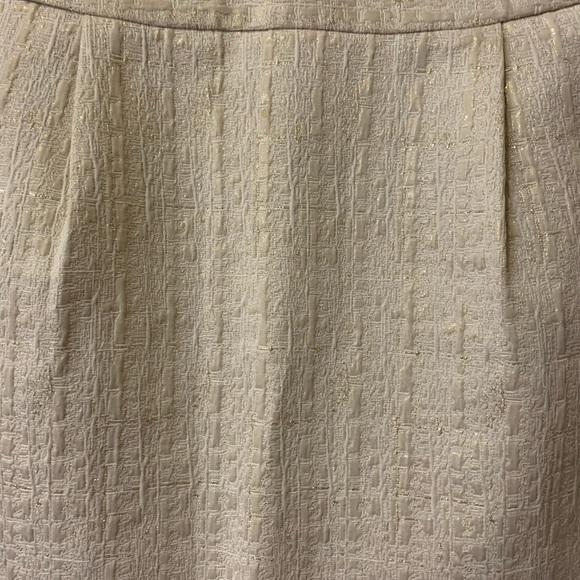 Skirt - Picture 3 of 9